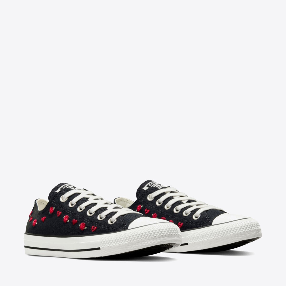 CONVERSE Chuck Taylor Valentines Low Black/Red/Egret